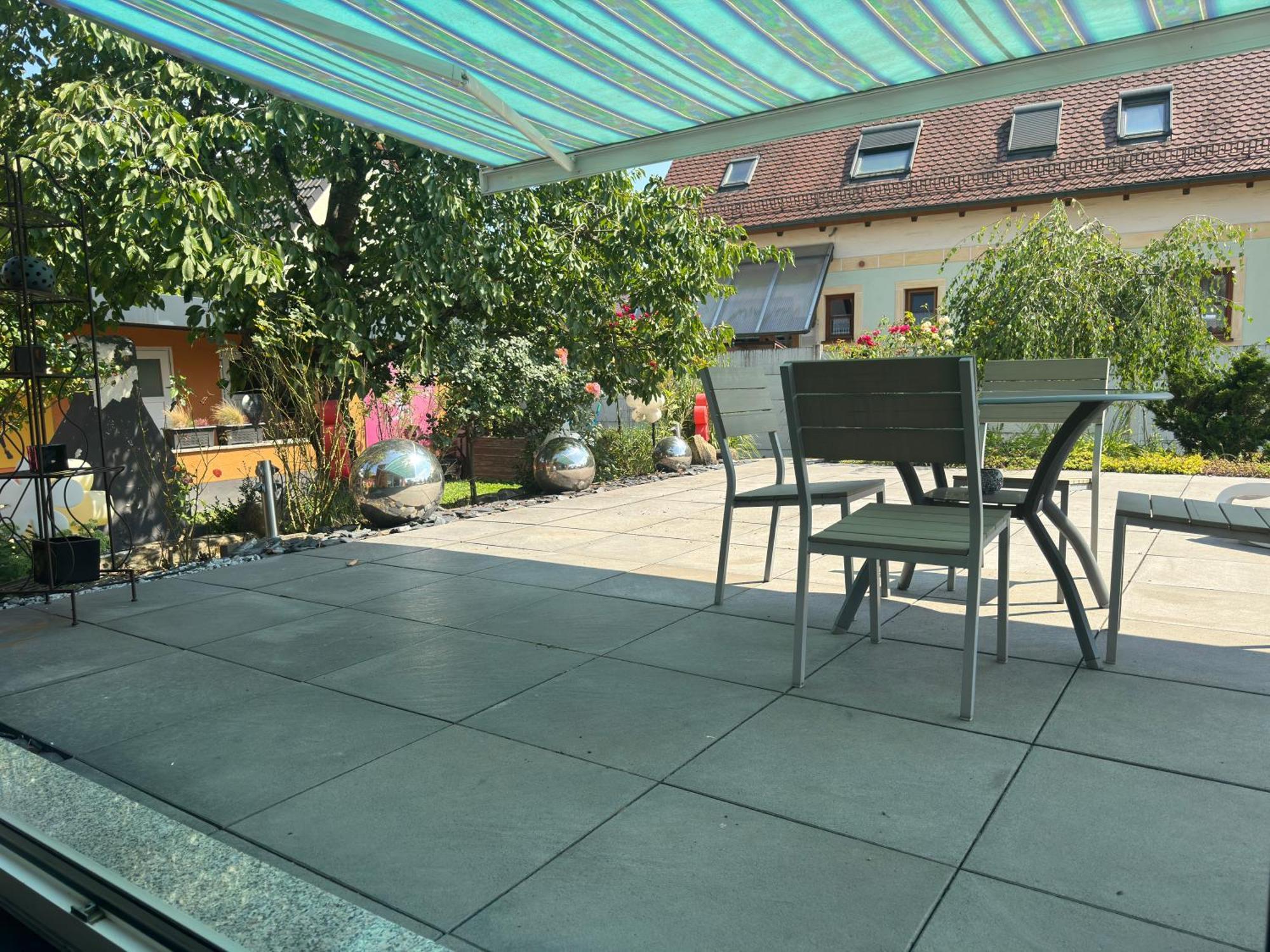 B&B'S Im Aischgrund Adelsdorf Esterno foto