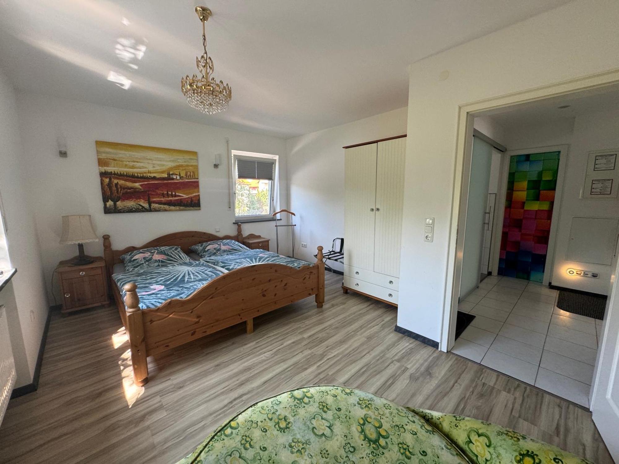 B&B'S Im Aischgrund Adelsdorf Esterno foto
