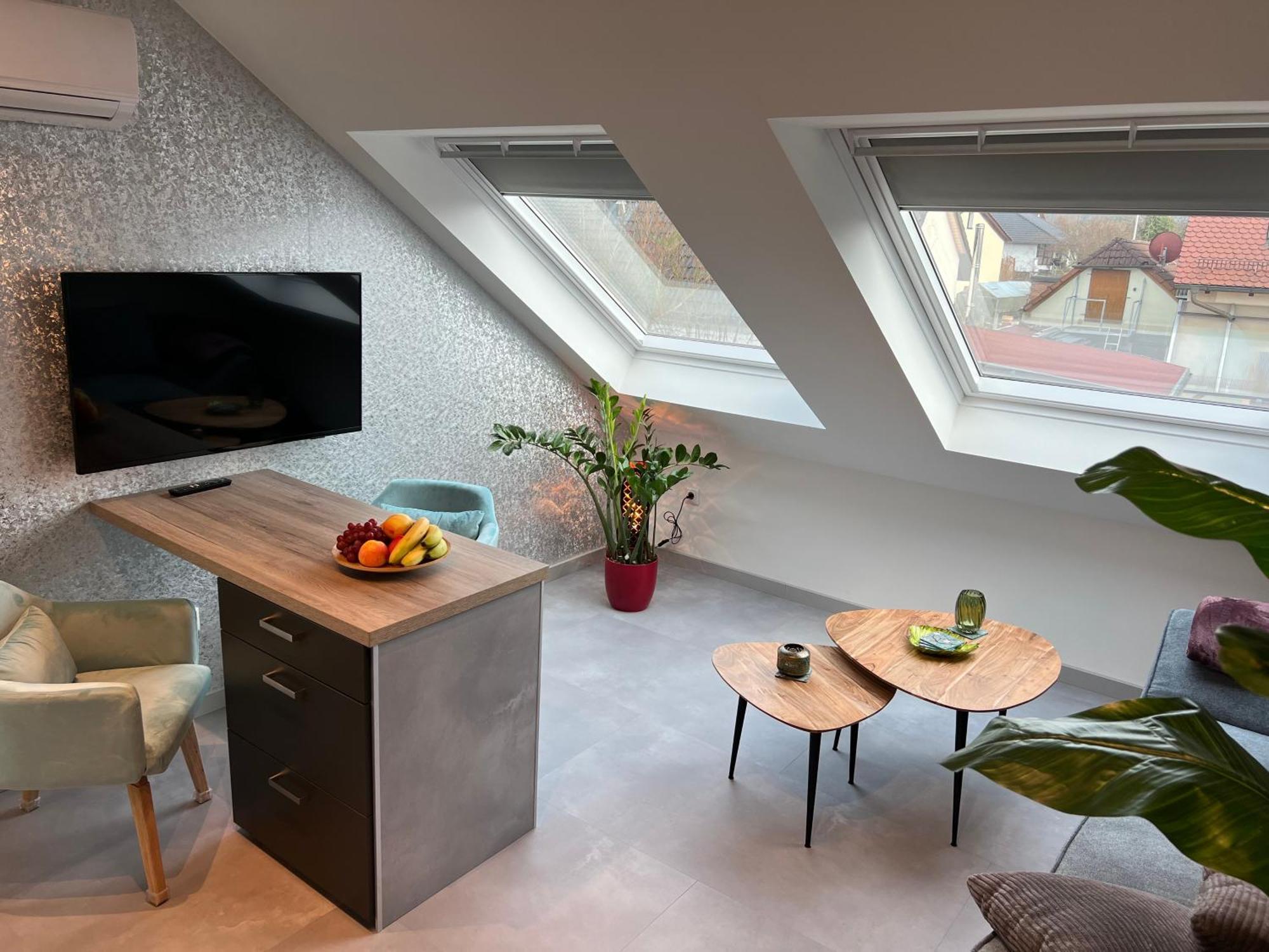 B&B'S Im Aischgrund Adelsdorf Esterno foto