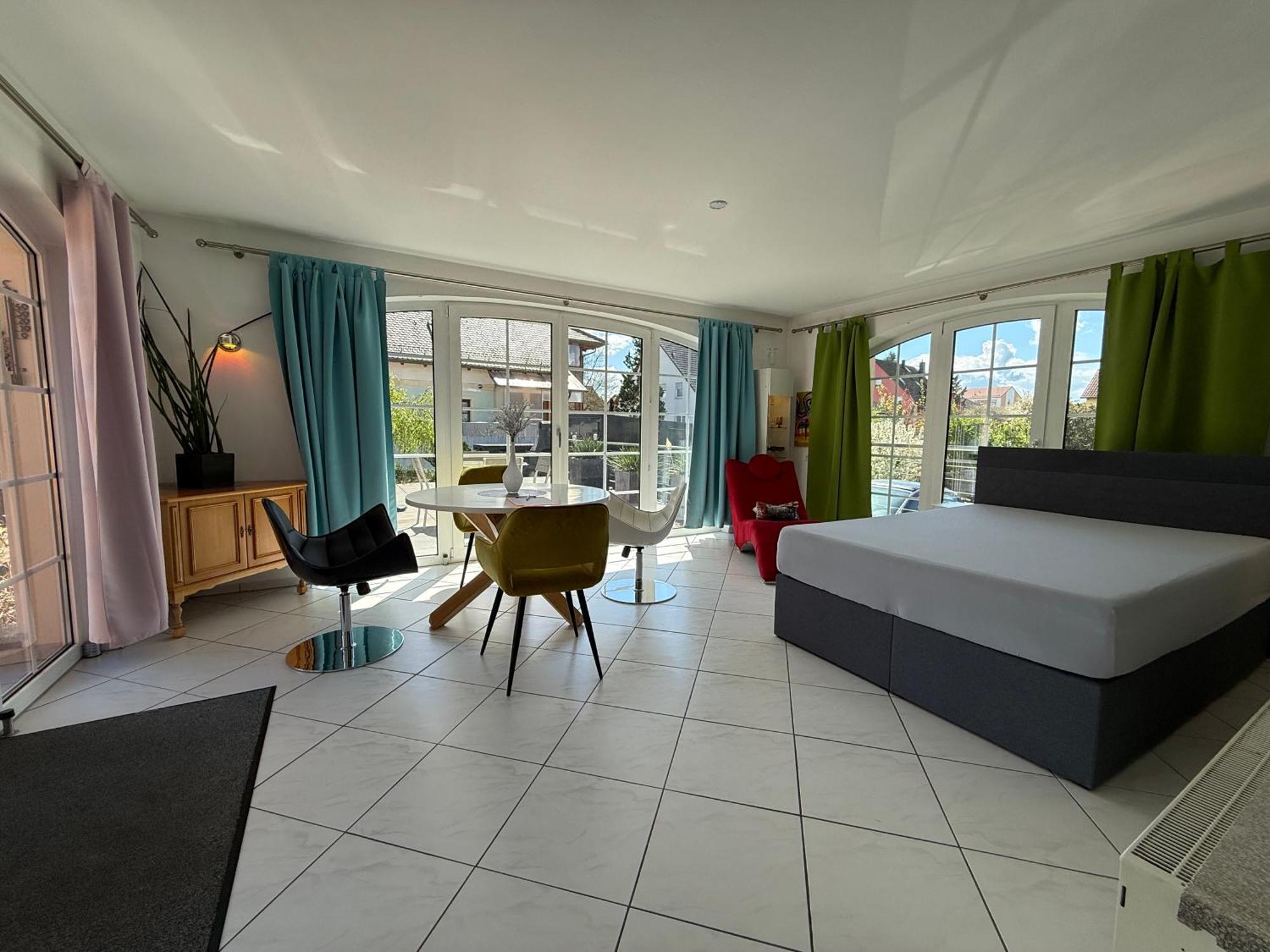 B&B'S Im Aischgrund Adelsdorf Esterno foto