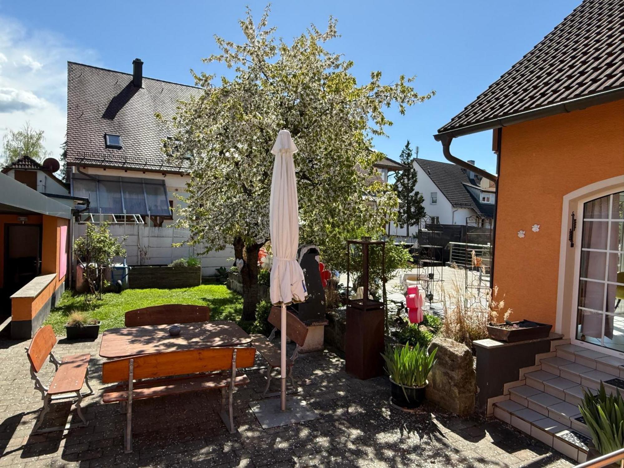 B&B'S Im Aischgrund Adelsdorf Esterno foto