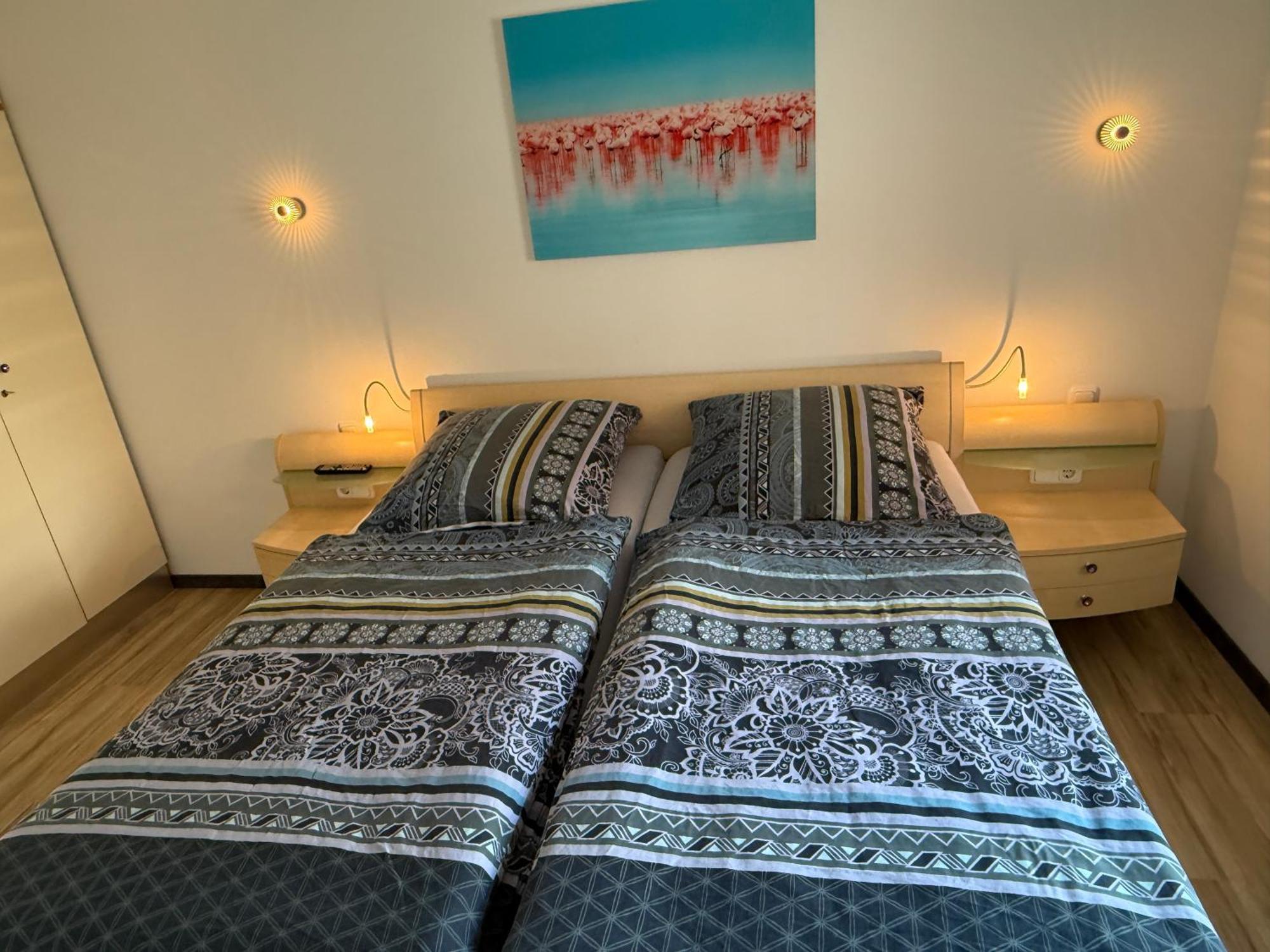B&B'S Im Aischgrund Adelsdorf Esterno foto